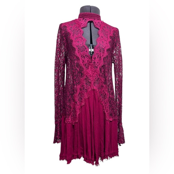 Free People Tell Tale Lace Tunic Dress in Raspberry Size XS - Picture 4 of 14